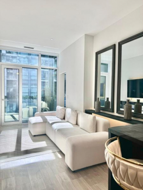 Toronto Downtown Core Condo 2 BED 2 BATH